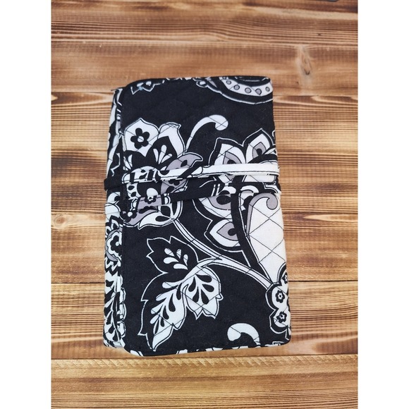 Vera Bradley Other - Vera Bradley All Wrapped Up Jewelry‎ Roll in Midnight Paisley